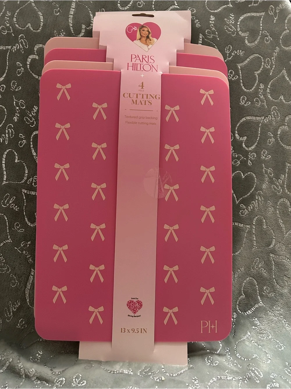 NWT Paris Hilton 13X9.5” Pink Bow Cutting Mats - Set of 4